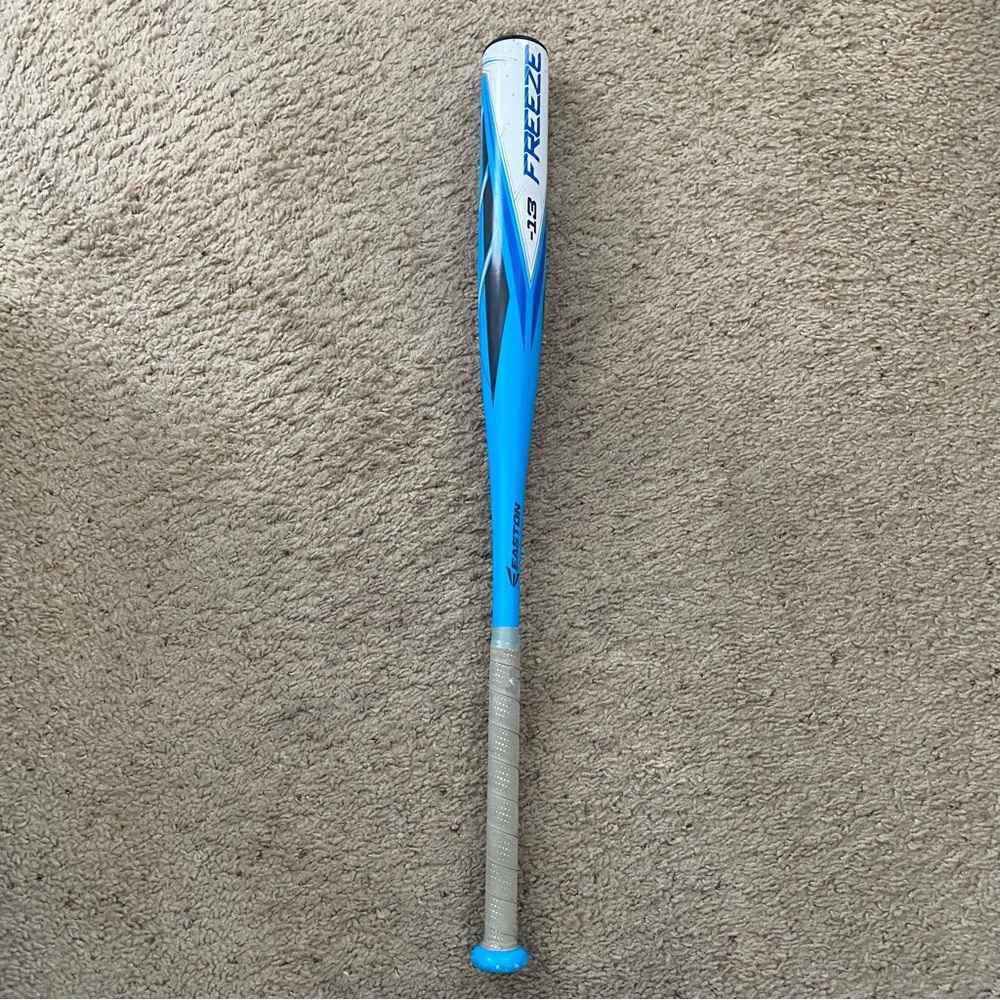 Easton Freeze Fastpitch Softball Bat 29” Drop 13